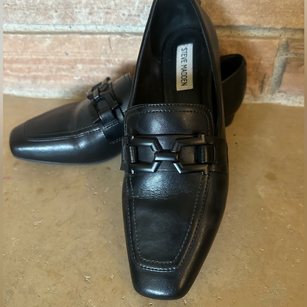 Steve Madden Black Loafers with Chain Detail